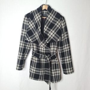 Collezione Wrap Plaid Coat Wool Blend